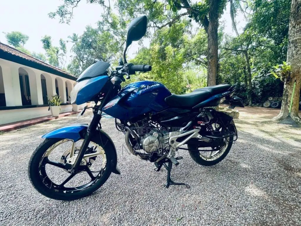 Bajaj Pulsar 2011 Motorbike (Used)