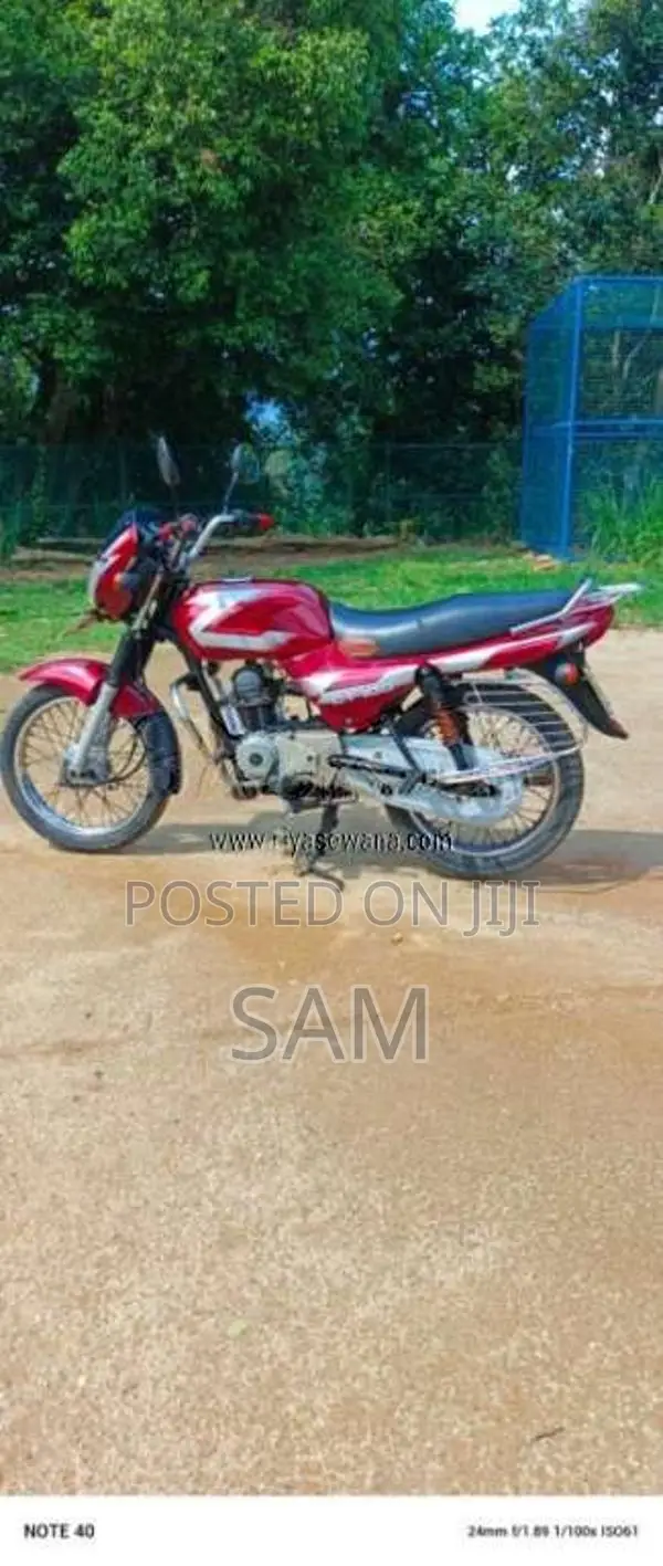 Bajaj CT-100 2011 Motorbike (Used)