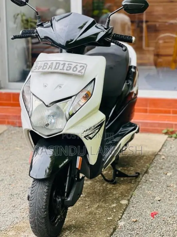 Honda Dio 2012 Motorbike (Used)