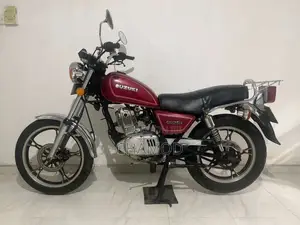 Suzuki GN125 H 2011 Motorbike (Used)