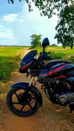 Bajaj Pulsar 150 2017 Motorbike (Used)