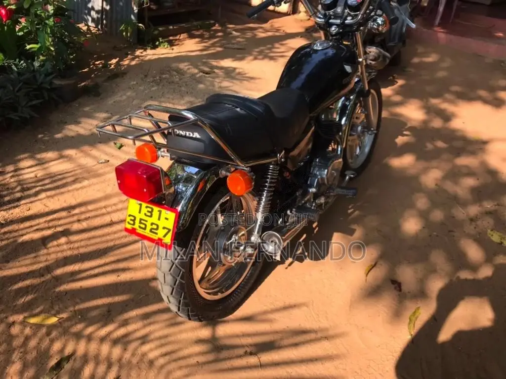 Honda CM Custom 1999 Motorbike (Used)