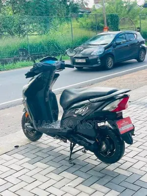Honda Dio Dx 2019 Motorbike (Used)