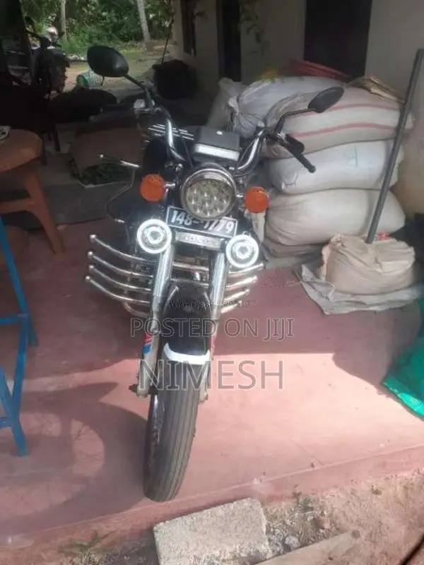 Honda Twin 2017 Motorbike (Used)