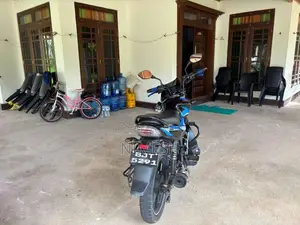 Bajaj Discover 125 2020 Motorbike (Used)