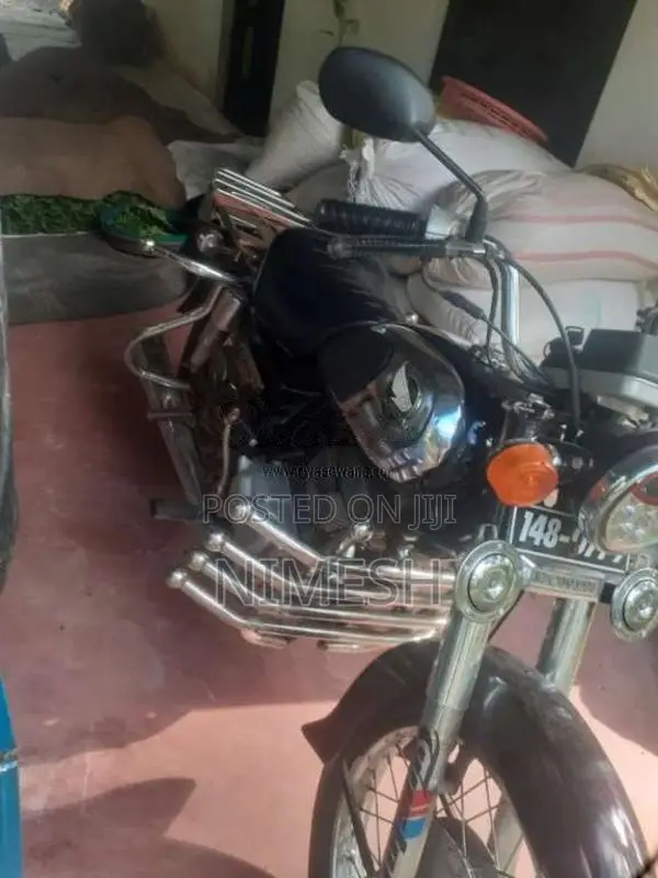 Honda Twin 2017 Motorbike (Used)