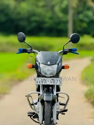Bajaj CT-100 2010 Motorbike (Used)