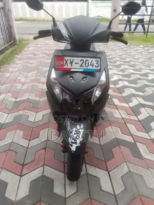 Honda Dio 2012 Motorbike (Used)
