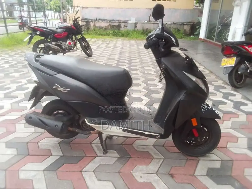 Honda Dio 2012 Motorbike (Used)