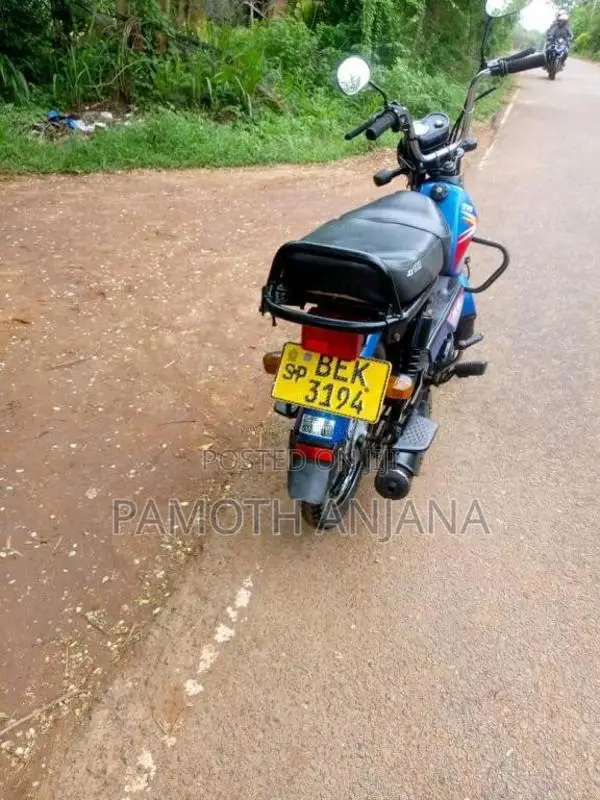 TVS Xl 100 2017 Motorbike (Used)