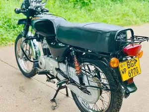 Bajaj Boxer 2018 Motorbike (Used)