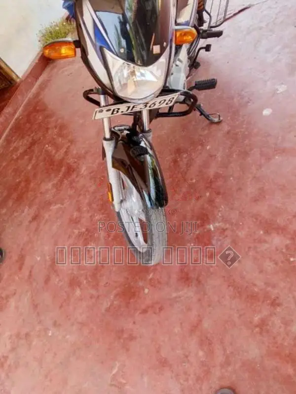 Bajaj CT-100 2023 Motorbike (Used)