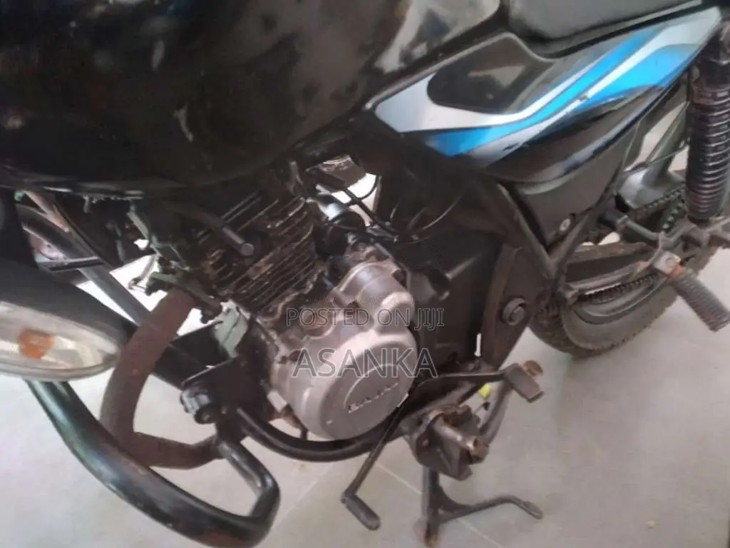Bajaj Discover 2010 motorcycle (Used)