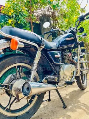 Suzuki GN125 1999 Motorbike (Used)