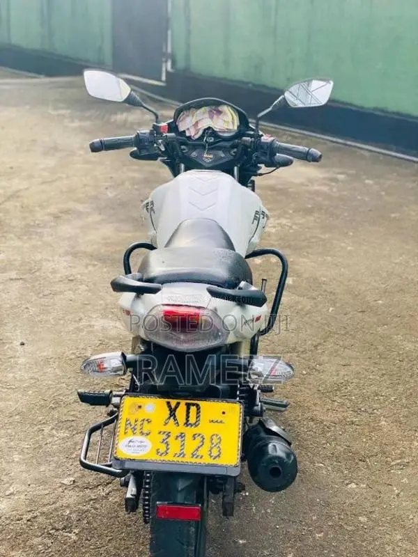 TVS Apache 180 2011 Motorbike (Used)