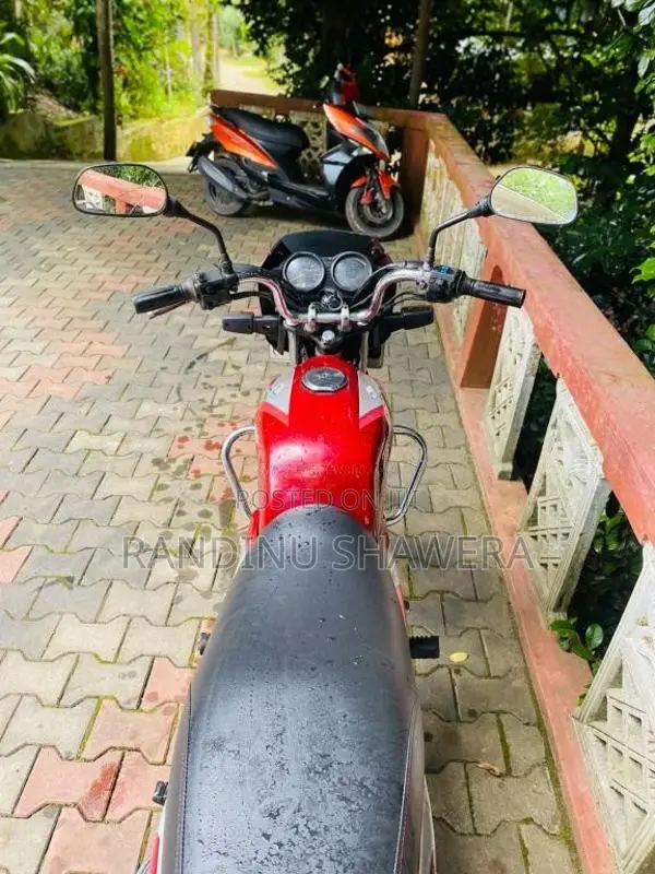 Bajaj CT-100 2005 Motorbike (Used)