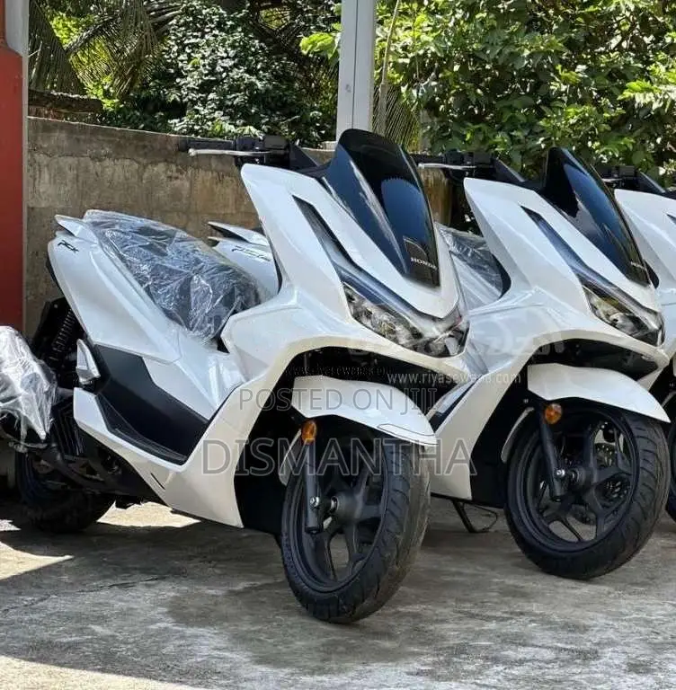 Honda Pcx 125 2026 Motorbike Brand New