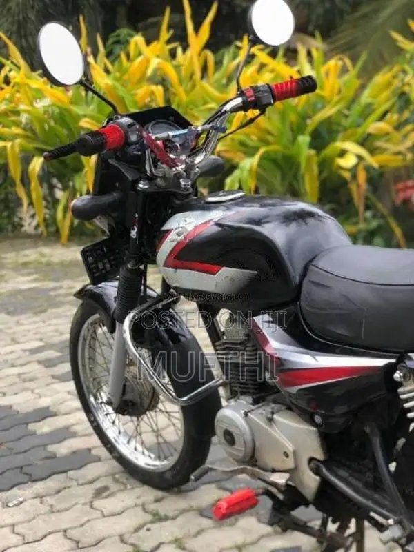 Bajaj CT-100 2006 Motorbike (Used)
