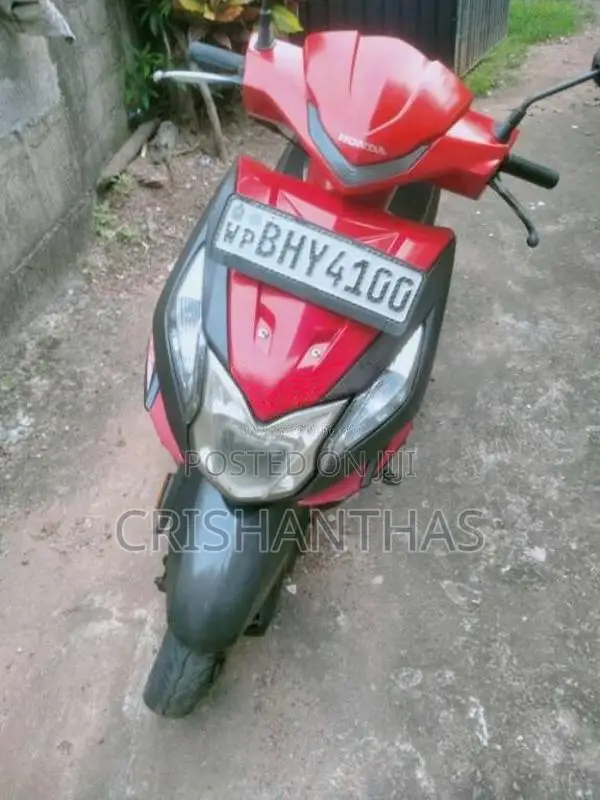 Honda Dio 2019 Motorbike (Used)