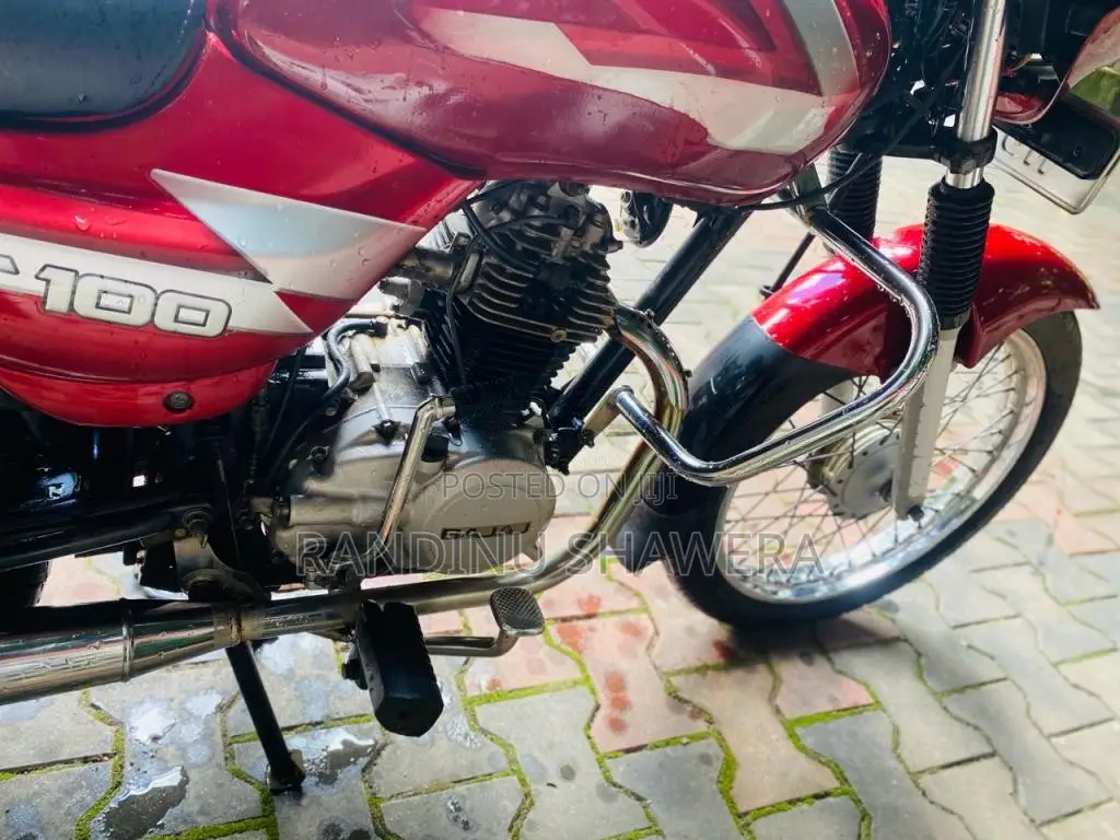 Bajaj CT-100 2005 Motorbike (Used)