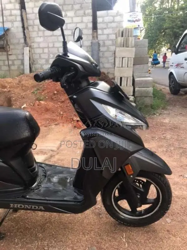 Honda Grazia 2018 Motorbike (Used)