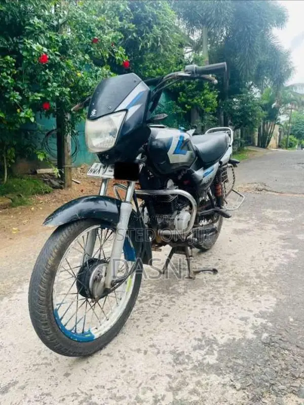 Bajaj CT-100 2012 Motorbike (Used)