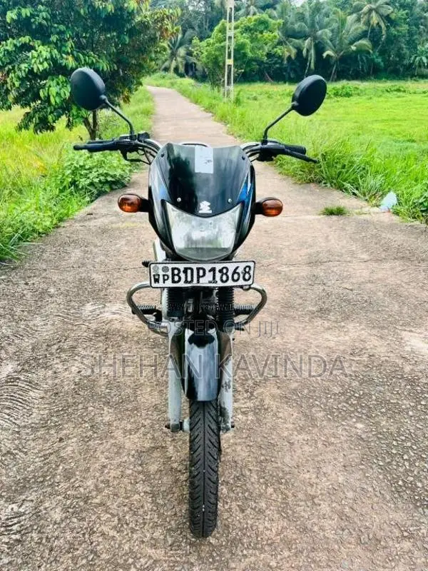Bajaj CT-100 2016 Motorbike (Used)