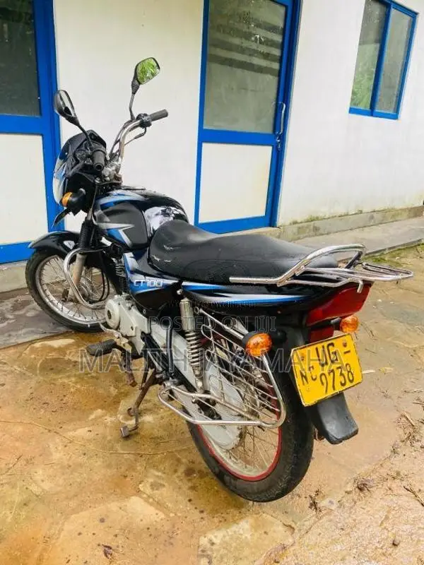 Bajaj CT-100 2010 Motorbike (Used)