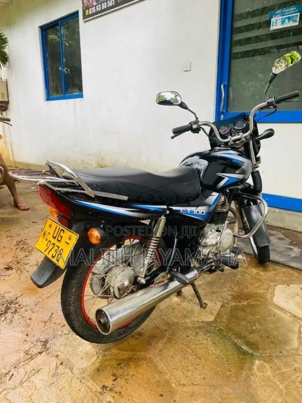 Bajaj CT-100 2010 Motorbike (Used)