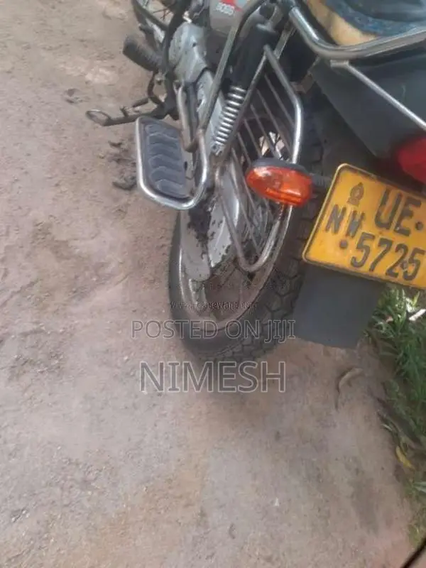 Kinetic Kinetic 2015 Motorbike (Used)
