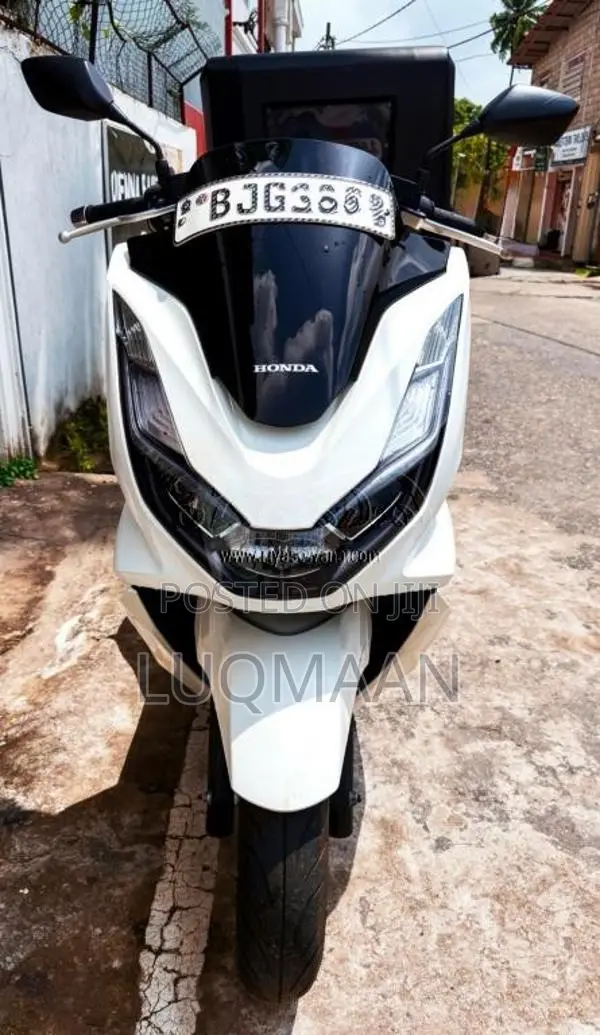 Honda Pcx 2023 Motorbike (Used)