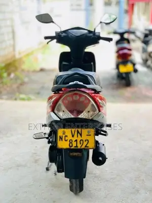 TVS Scooty Streak 2010 Motorbike (Used)