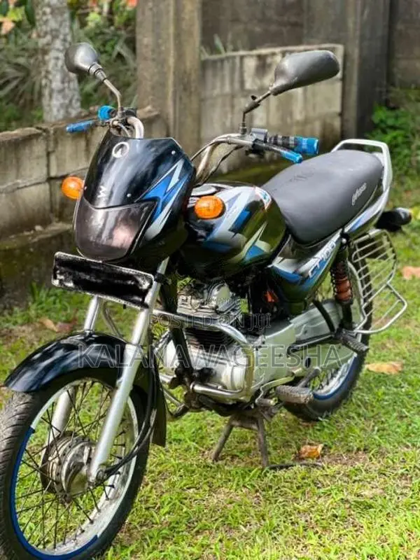 Bajaj CT-100 2013 Motorbike (Used)