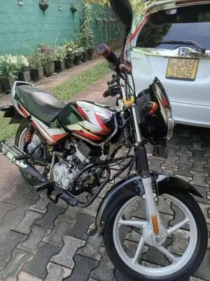Bajaj CT-100 2023 Motorbike (Used)