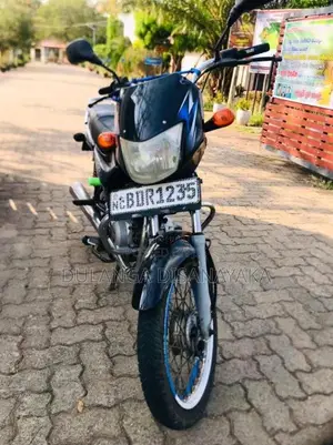 Bajaj CT-100 2016 Motorbike (Used)