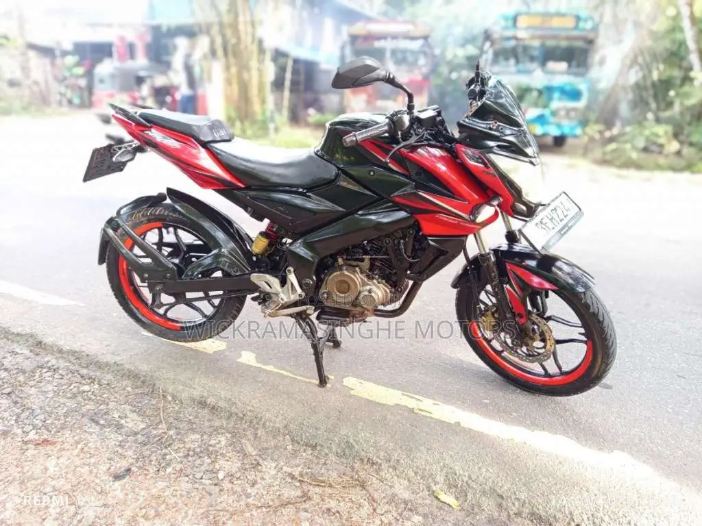 Bajaj NS150 2017 Motorbike (Used)
