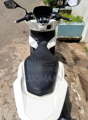 Honda Pcx 2023 Motorbike (Used)