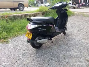 Hero Pleasure 2016 Motorbike (Used)