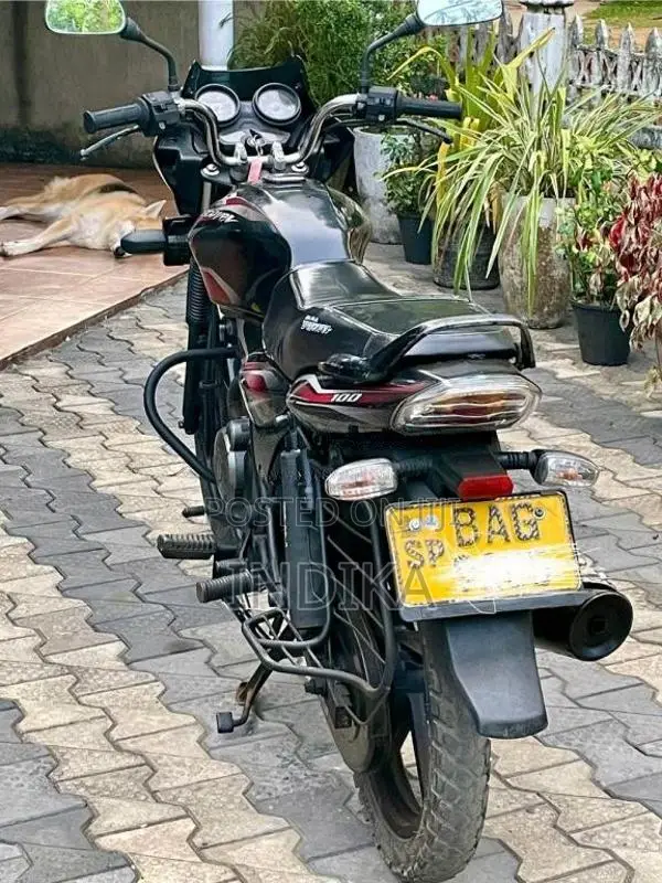 Bajaj Discover 2013 Motorbike (Used)