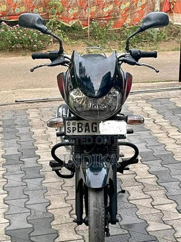 Bajaj Discover 2013 Motorbike (Used)