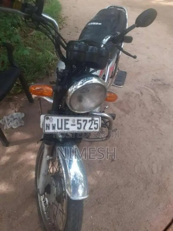 Kinetic Kinetic 2015 Motorbike (Used)
