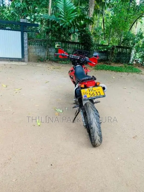 Honda XR250 2003 Motorbike (Used)