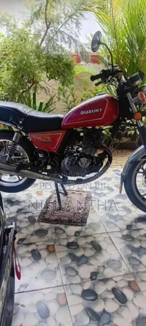 Suzuki GN125 2002 Motorbike (Used)