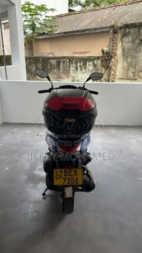 Honda PCX 2016 Motorbike (Used)