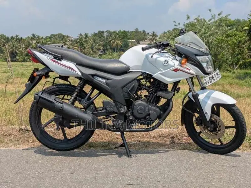 Yamaha SZ 2013 Motorbike (Used)
