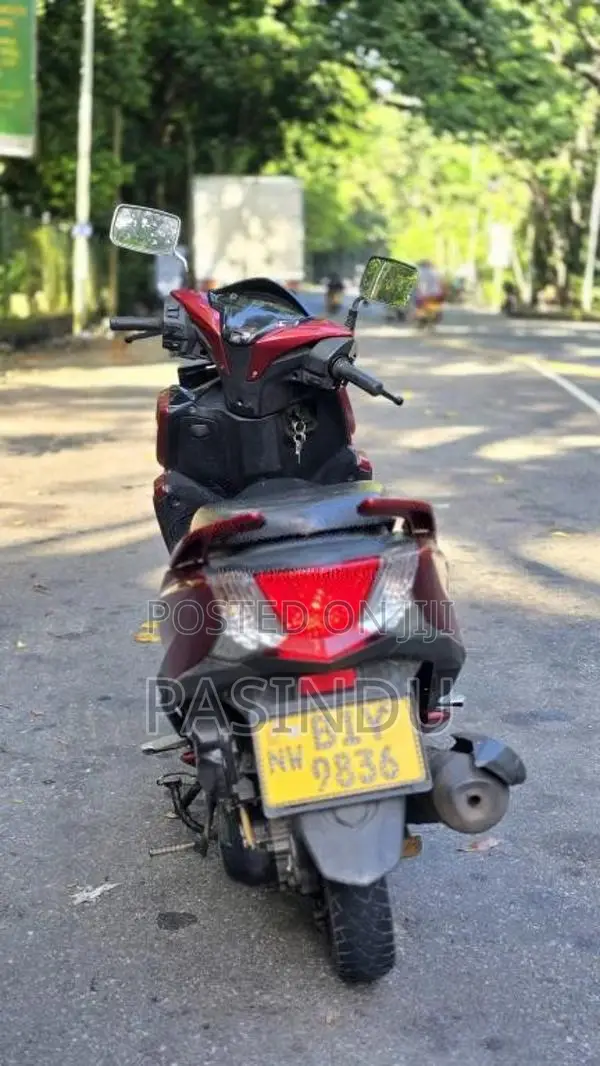Honda Dio 2019 Motorbike (Used)