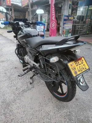Bajaj Pulsar 2016 Motorbike (Used)