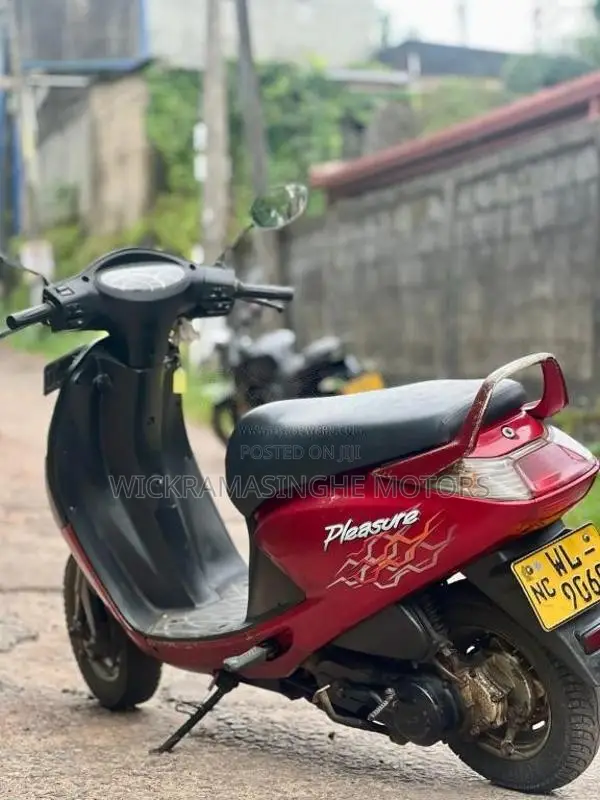 Hero Pleasure 2011 Motorbike (Used)