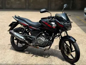 Bajaj Pulsar 2017 Motorbike (Used)