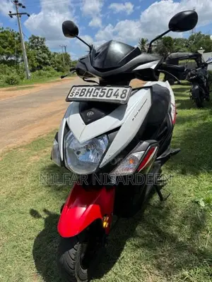 Yamaha Zr 2019 Motorbike (Used)